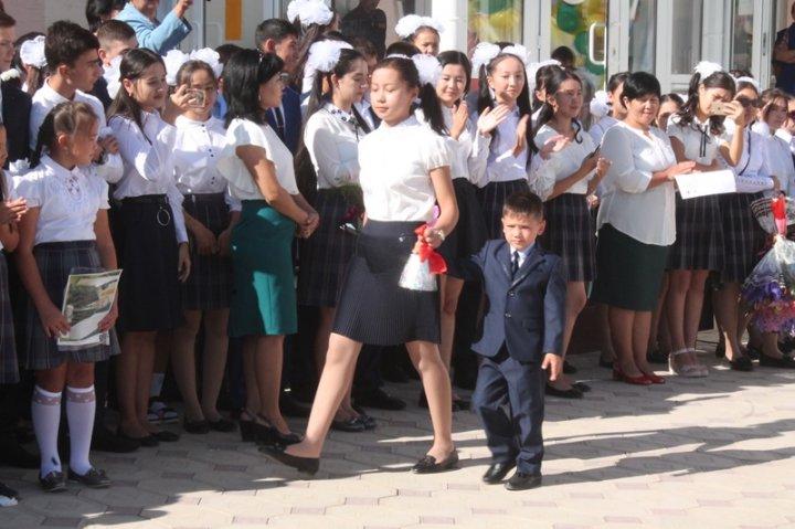 1 қыркүйек – Білім күніне орай өткізілген «Адам капиталын дамыту факторындағы тәрбие жүйесінің рөлі» атты салтанатты жиын