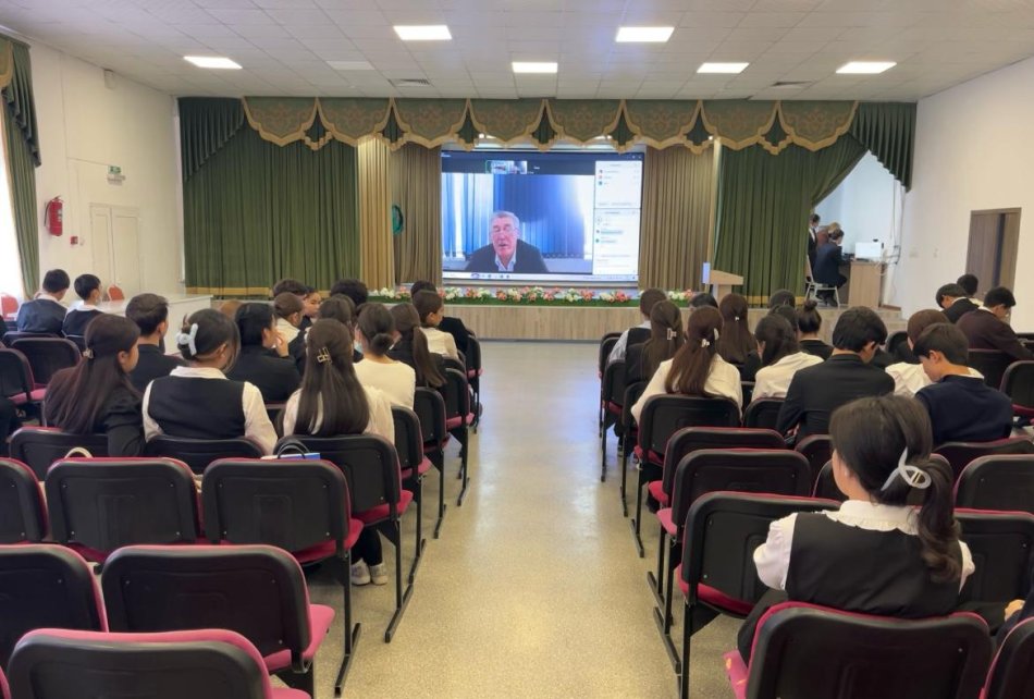 Білім беру буындары арасындағы сабақтастық: мектептен ЖОО-ға дейінгі көпір