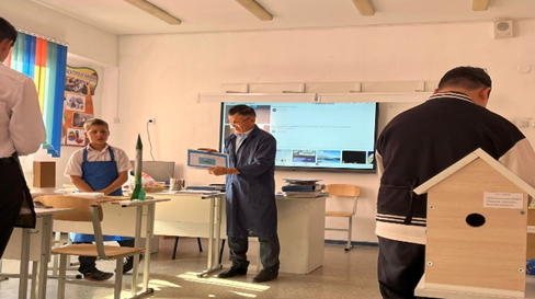 «П.В.Х. материалын пайдаланып, көлік құралын және ұшатын көліктердің бөлшектерін дайындау»  шебер-сынып