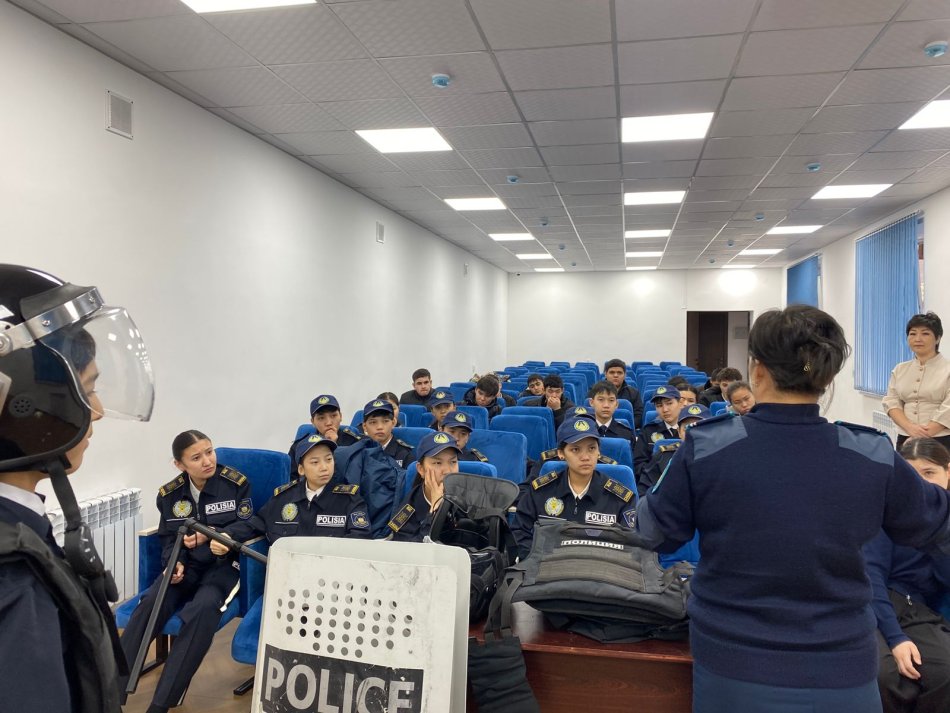 «Заң және тәртіп – ел тұрақтылығының негізі» экскурсия